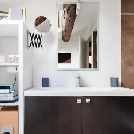 Baignez Dans La Lumiere D'un Loft Nimois Au Caractere Unique Apartment *