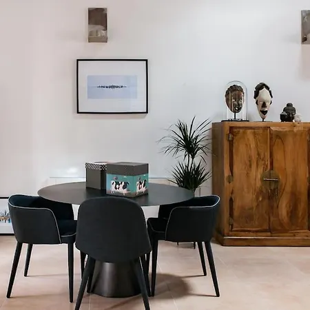 Apartment Baignez Dans La Lumiere D'un Loft Nimois Au Caractere Unique